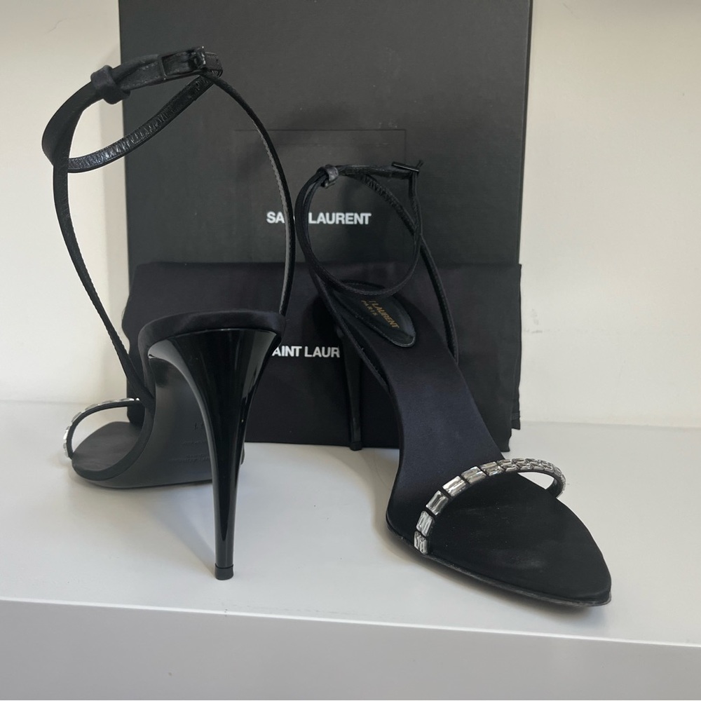 YSL Heel size 41 with dust bag and box